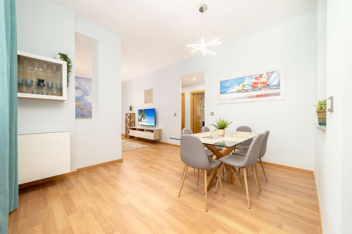 -Malagasunapts- Stylish City Centre Pool&Parking Luaran gambar