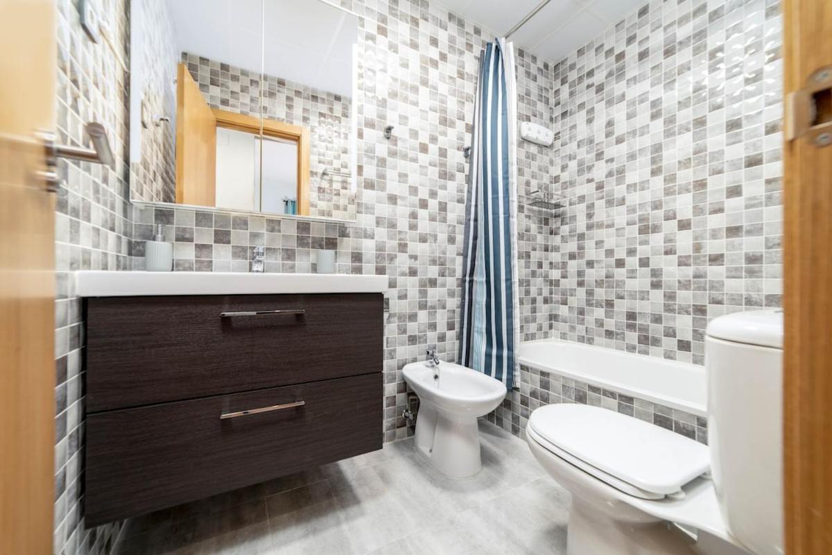 -Malagasunapts- Stylish City Centre Pool&Parking Luaran gambar